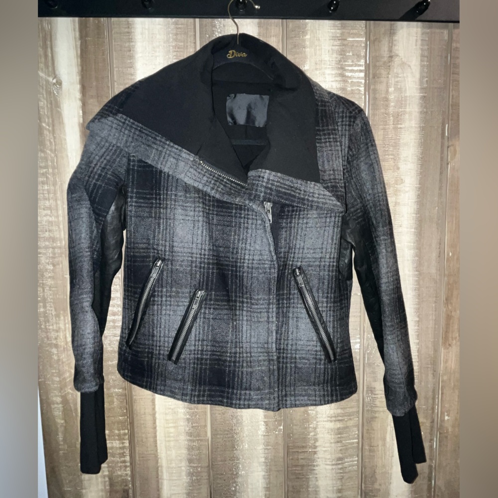 N.W.O.T Wool/Leather Jacket. Size 6